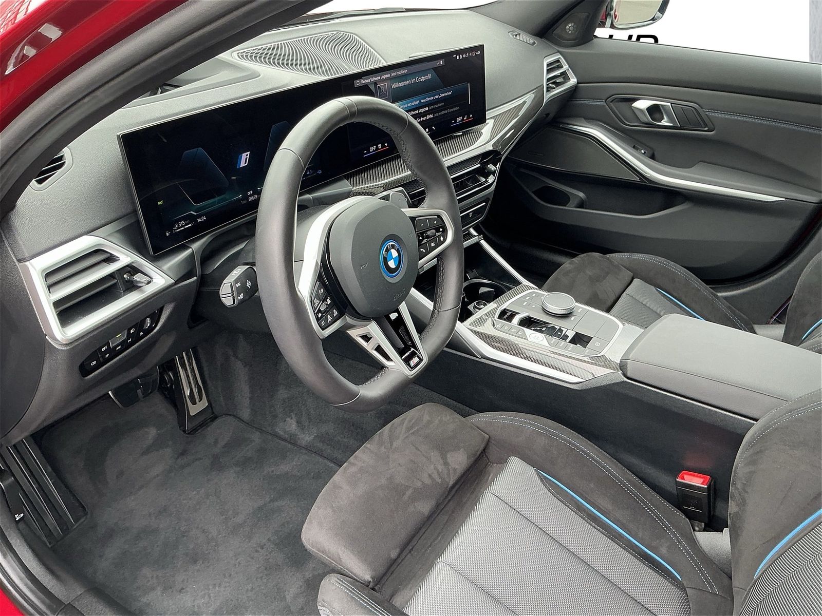 BMW 330e xDrive TOURING M SPORT PRO AHK PANO E-SITZE