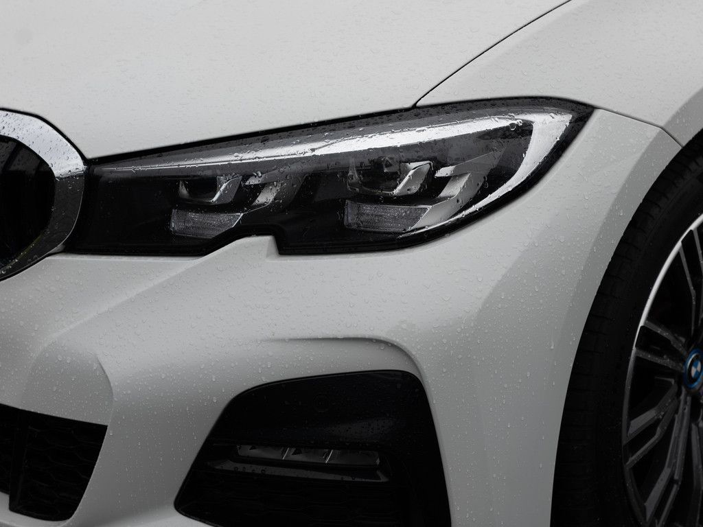 BMW 320e Touring M-Sportpaket - Samsaru's Car Outlet