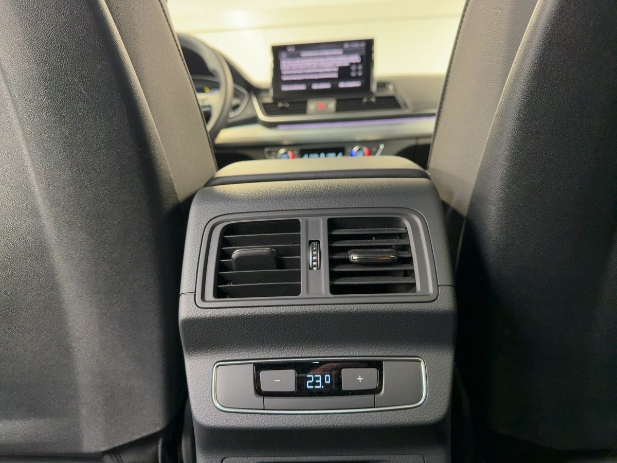 Audi Q5 S line 40 TDI quattro virtual LED AHK Lendenw