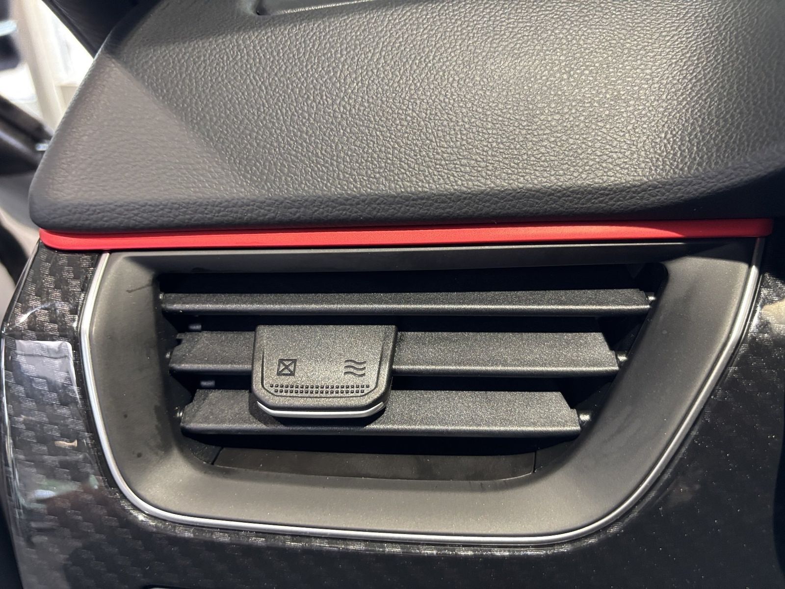 Renault Arkana R.S. LINE TCe 160PS - Samsaru's Car Outlet