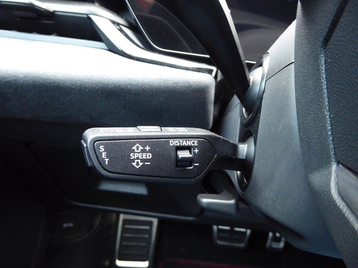 Audi A5 Avant 2.0 TDI quattro S line *MMI*Keyless*