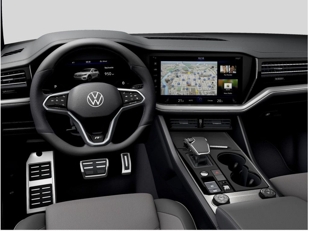 Volkswagen Touareg R-Line 3.0 l V6 TDI 4MOTION - Samsaru's Car Outlet