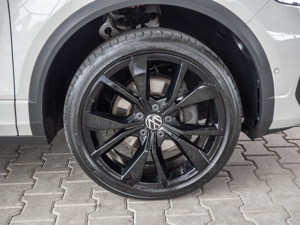 Volkswagen T-Roc black Style R-Line 2.0 TSI 4 Motion - Samsaru's Car Outlet