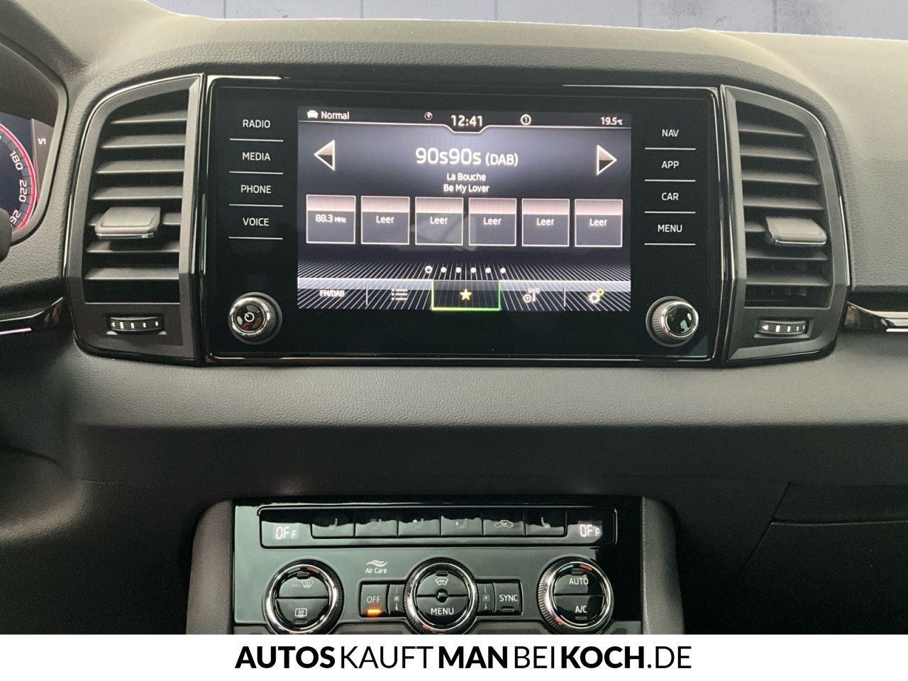 Skoda Karoq 2.0TSI 4x4 Sportline NAVI AHZV CANTON PANO