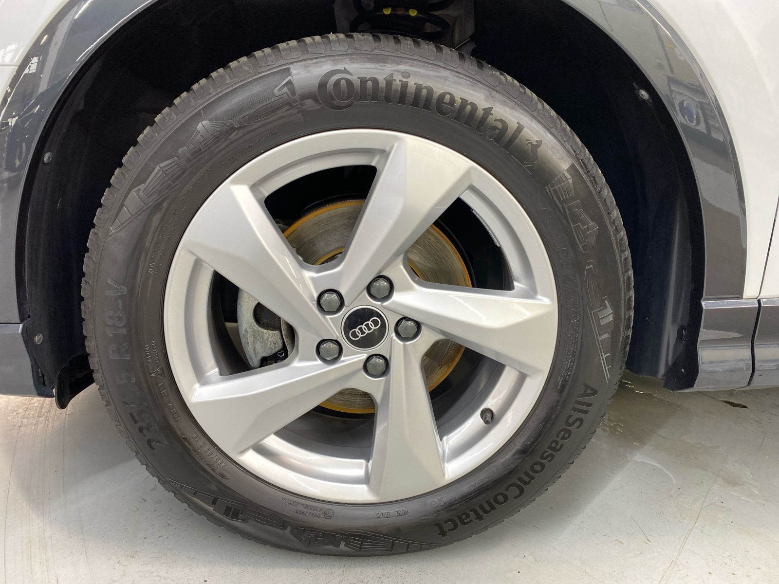 Audi Q3 35 TDI quattro - Samsaru's Car Outlet