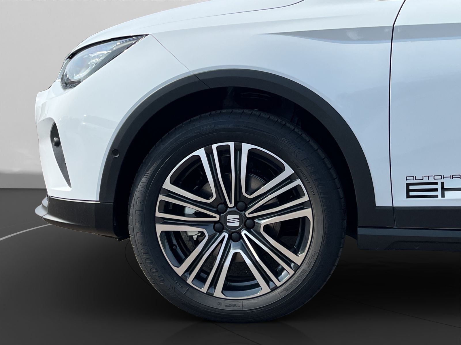 Seat Arona Road Edition 1.0 TSI DSG AHK+LED+ACC+Navi+