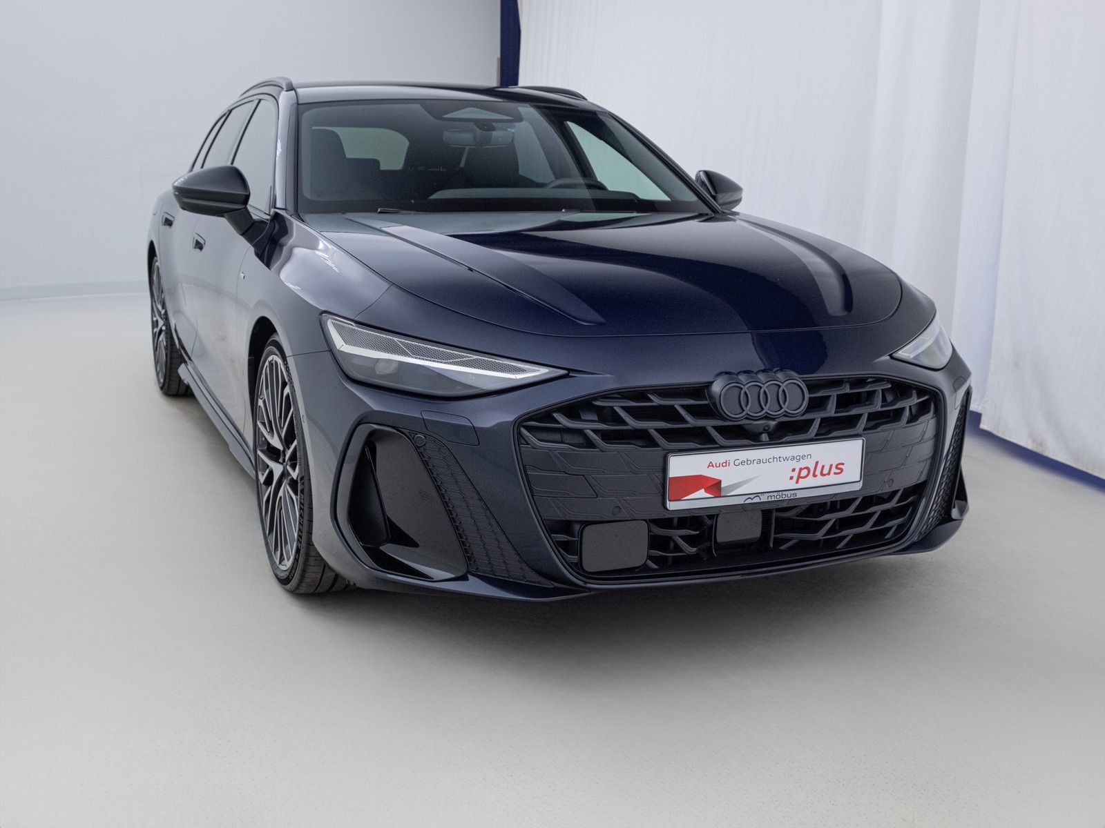Audi A6 Avant TFSI 150 kW S-TRO*MATRX*S-LINE*AHK*PANO