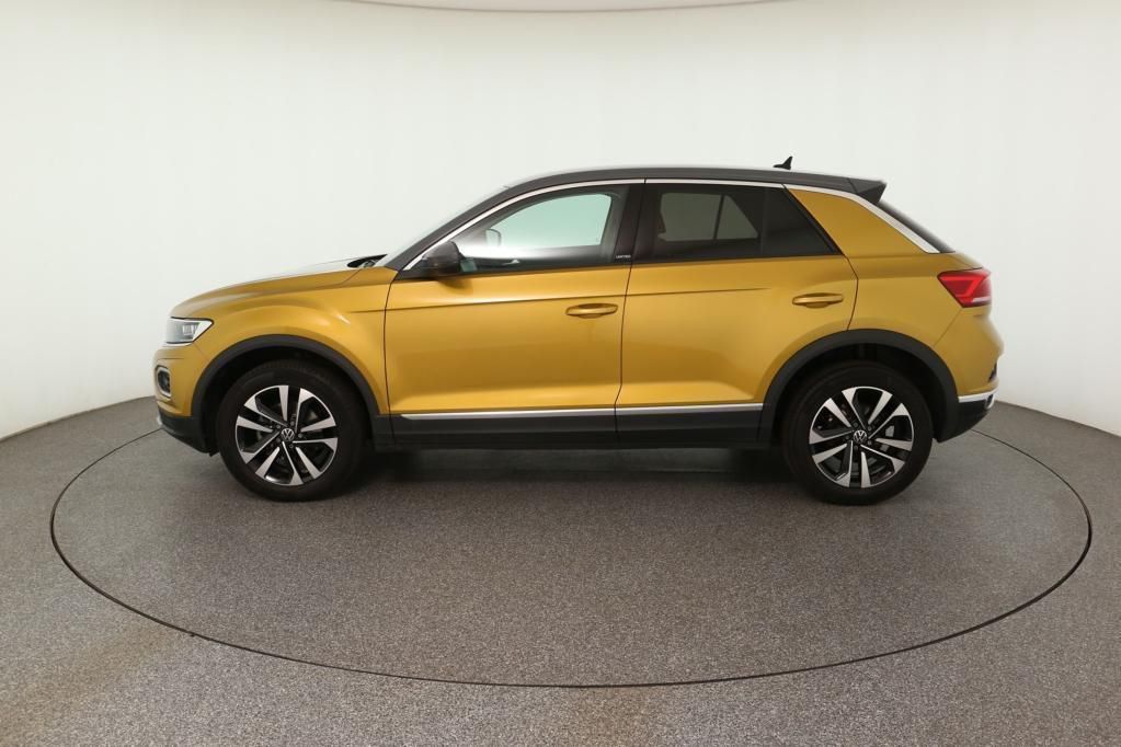 Volkswagen T-Roc 1.5 TSI DSG - Samsaru's Car Outlet