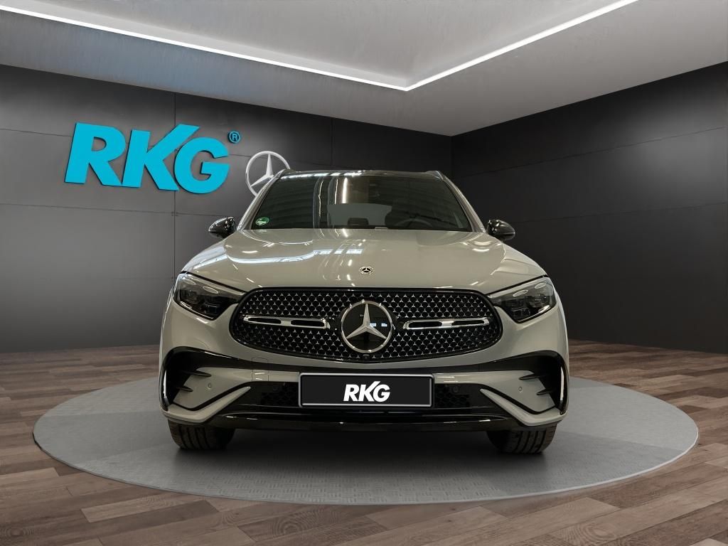 Mercedes-Benz GLC 300 de 4M AMG NIGHT PANO DISTRONIC AHK 360°