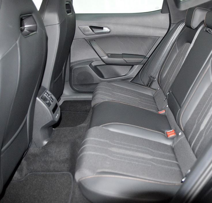 Cupra Formentor 2.5 TSI DSG 4Drive VZ5 - Samsaru's Car Outlet