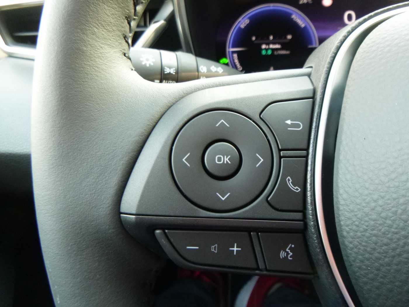 Toyota Corolla Touring Sports - 2.0 Hybrid Style  - Nav