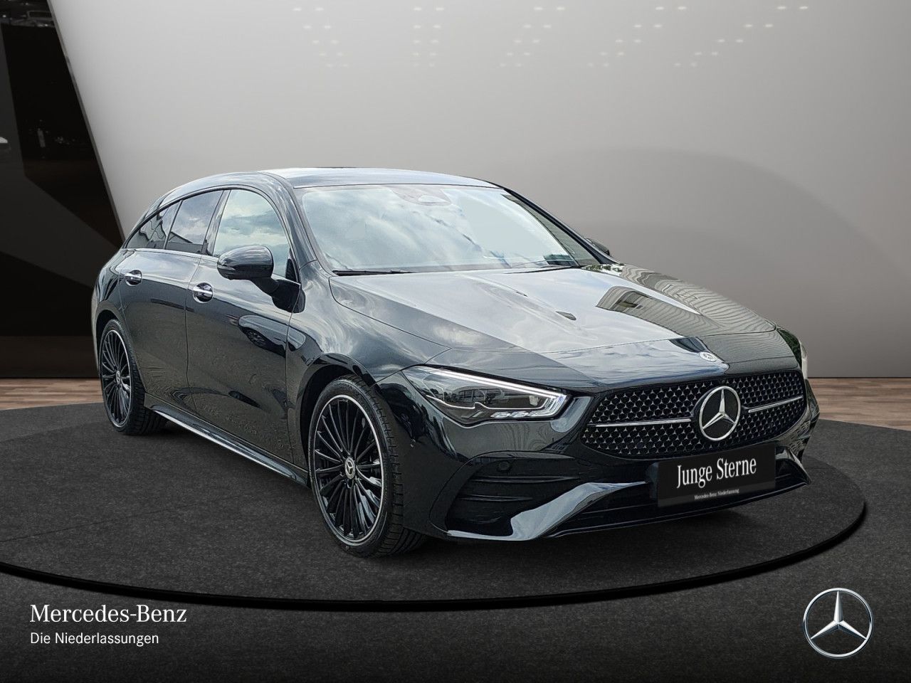 Mercedes-Benz CLA 250 4M AMG Premium+ - Samsaru's Car Outlet