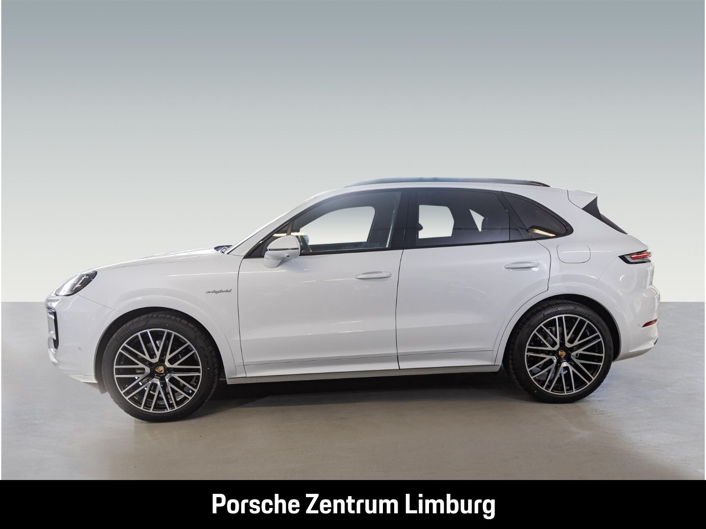 Porsche Cayenne E-Hybrid InnoDrive Sportabgasanlage LED