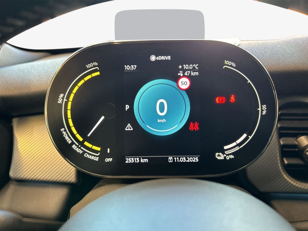 MINI Cooper SE MINI Yours Trim - Samsaru's Car Outlet