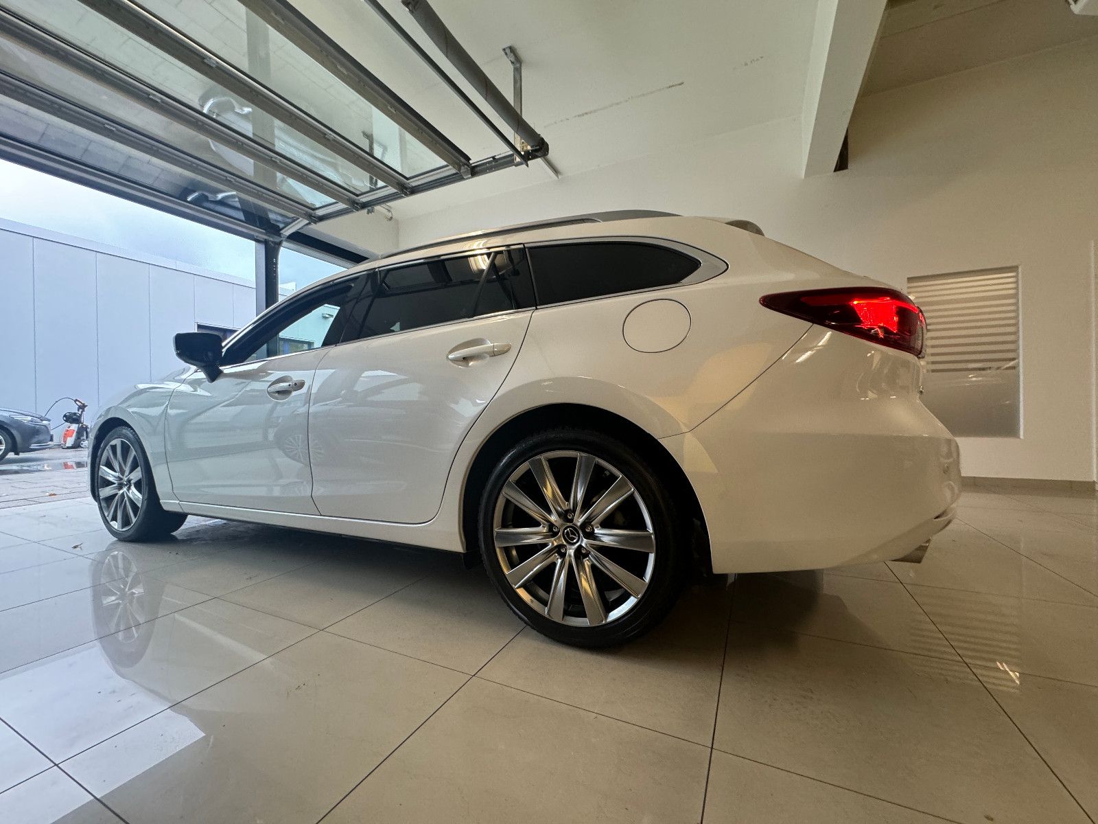 Mazda 6 Kombi Exclusive-Line *165PS *Leder *Bose *360°