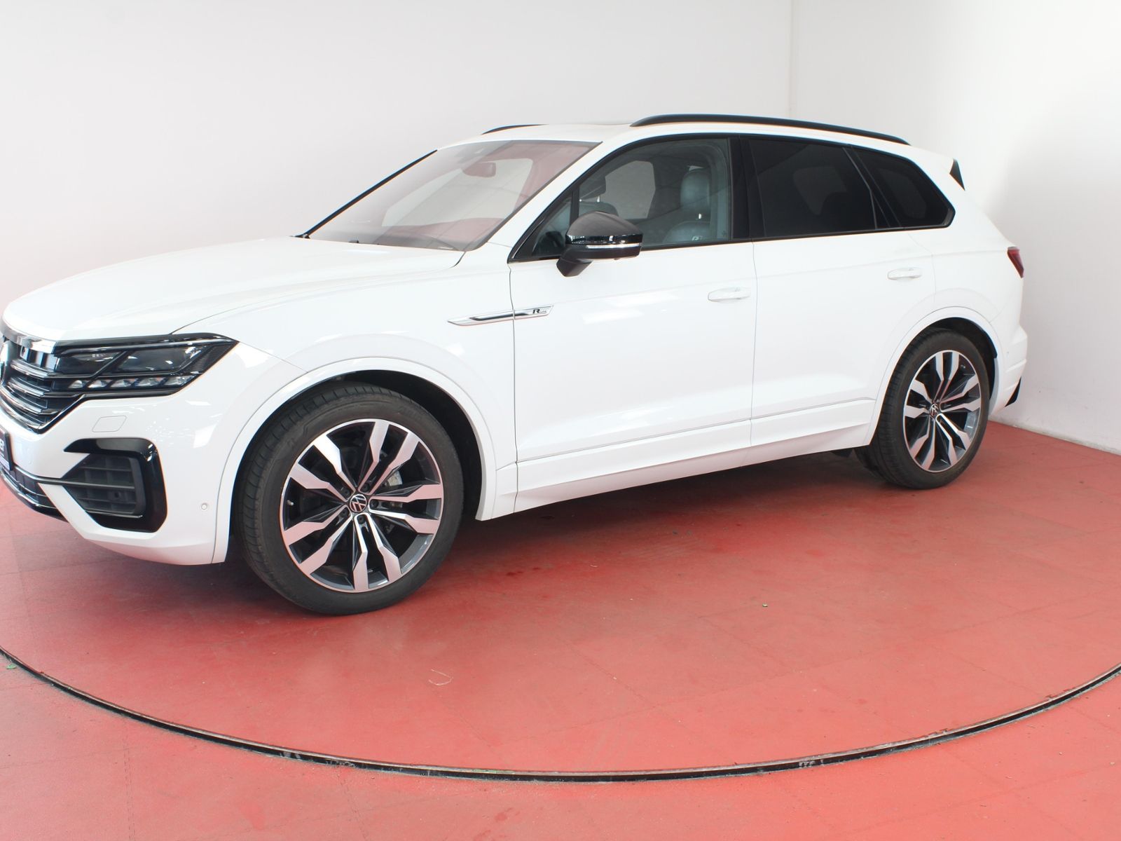 Volkswagen Touareg R-Line Black Style 3.0TDI 582,-ohne Anza