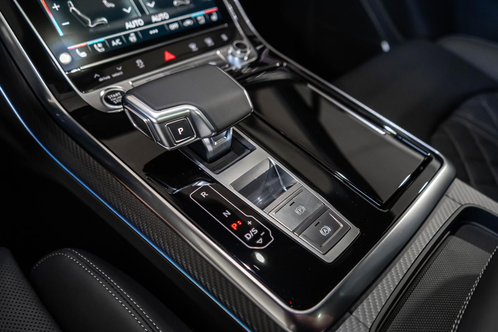Audi Q7 50 TDI quattro S-line AHK STHZ PANO ABT POWER