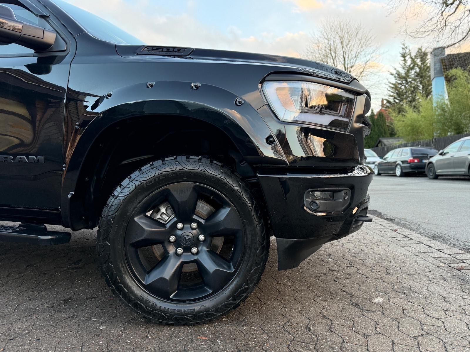 Dodge LPG*PANO*HARDTOP*OFFROAD*LIFT*NAVI*AHK*GARANTIE*