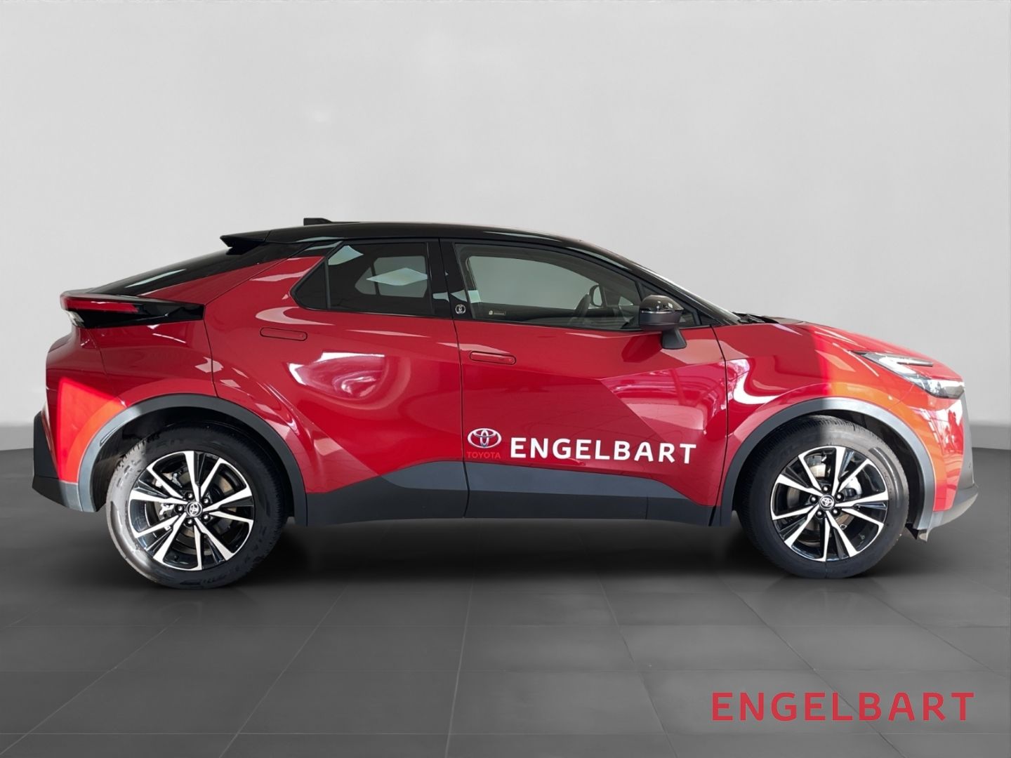 Toyota C-HR 1.8 Hybrid - Samsaru's Car Outlet