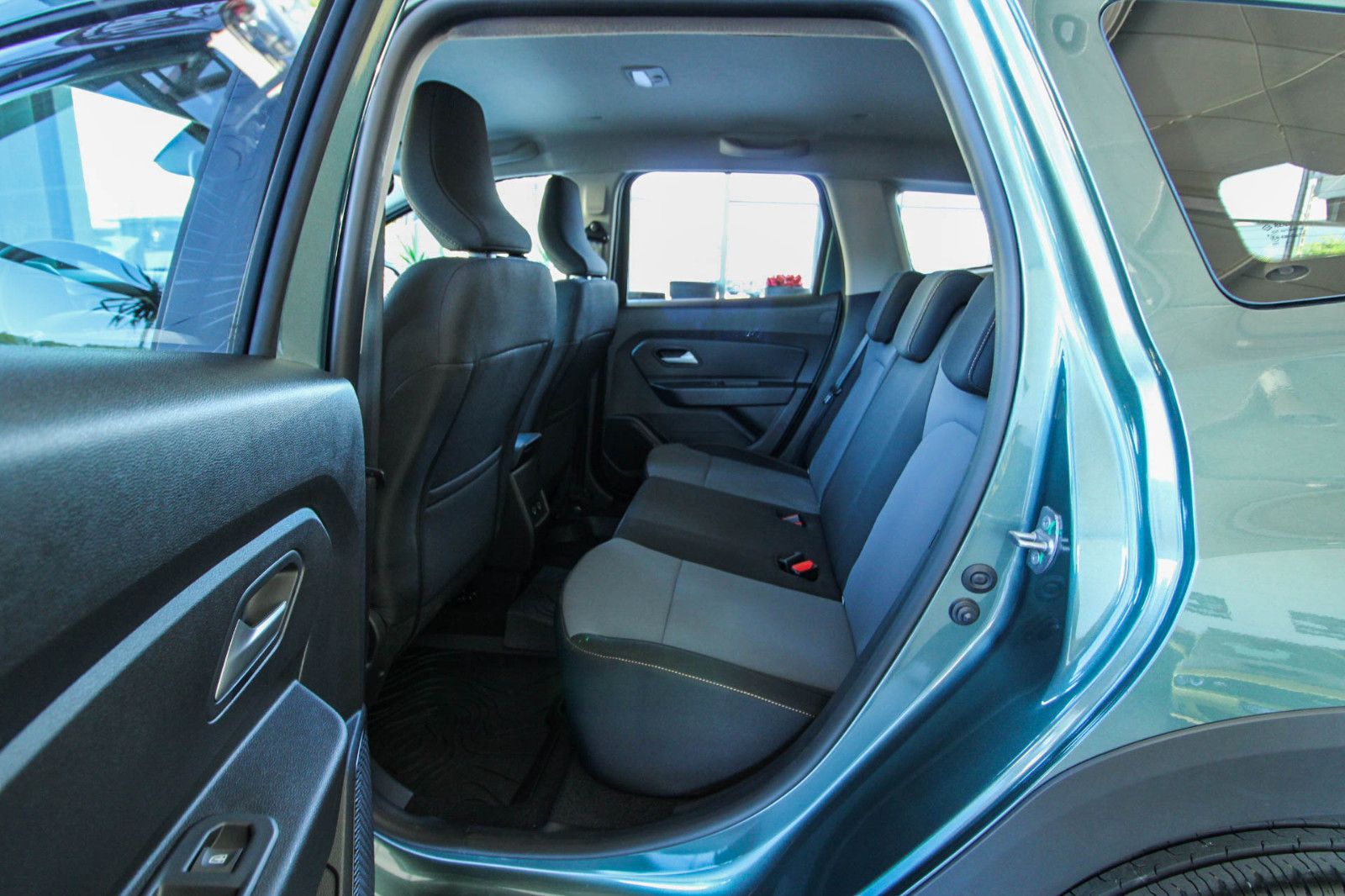 Dacia Duster II Extreme TCe 150 - Samsaru's Car Outlet