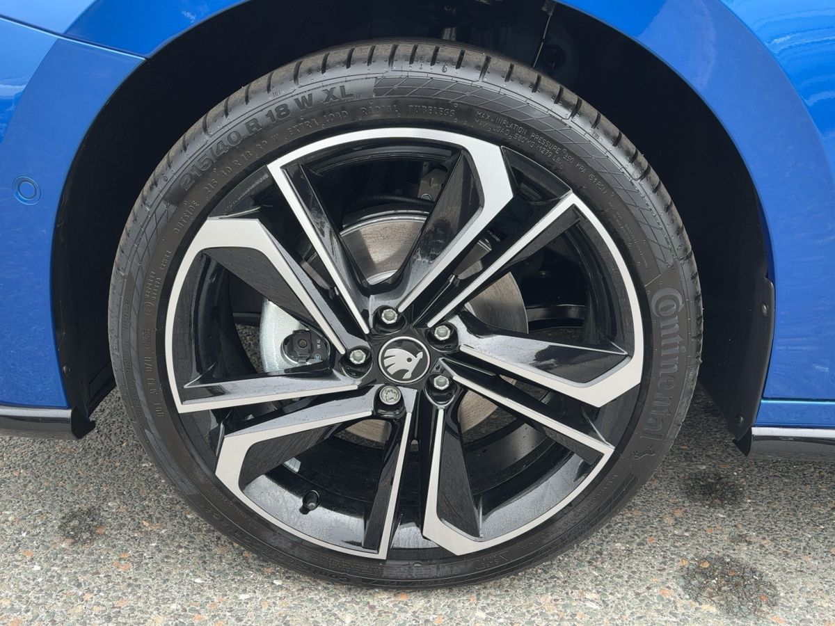 Skoda Fabia Monte Carlo 1,5 TSI DSG NAVI SOUNDSYST ACC