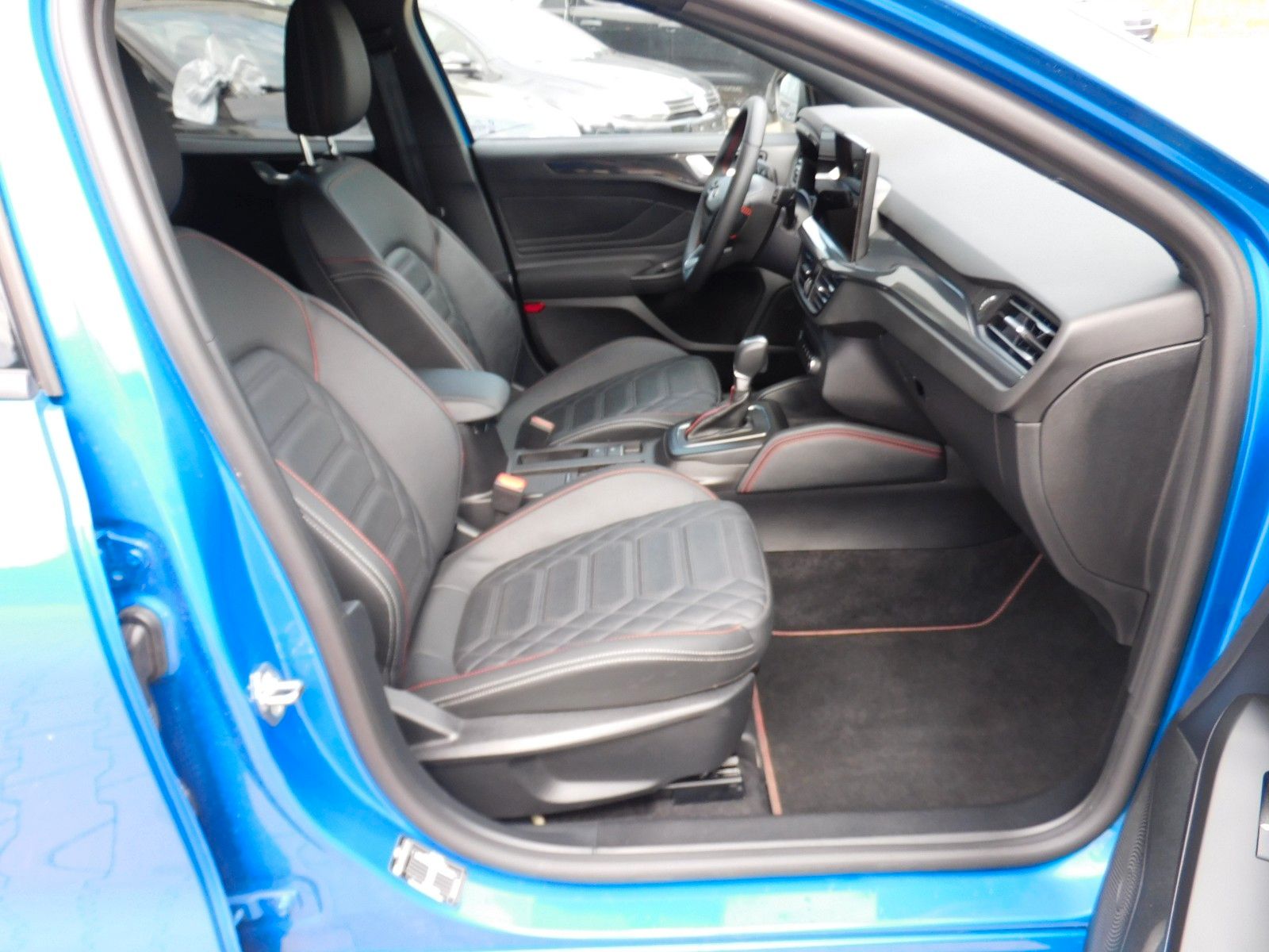 Ford Focus Turnier 1.0 EcoBoost Aut. ST-Line X*4J.GAR