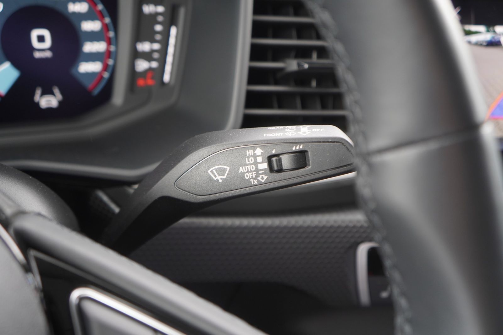Audi A1 Sportback 40 TFSI S line LED ACC App-Connect