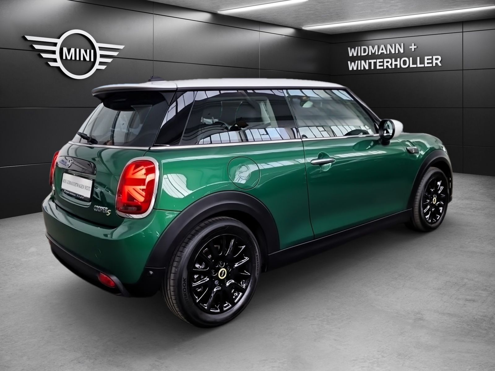 MINI Cooper SE 3-T. Classic - Samsaru's Car Outlet