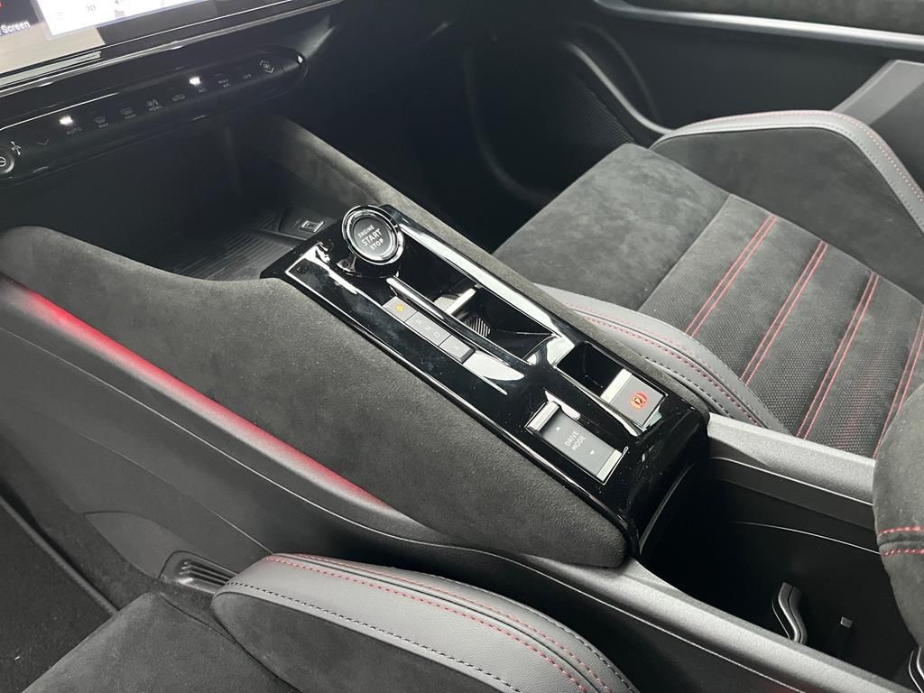 Alfa Romeo Junior Elettrica-280 VELOCE 207kW