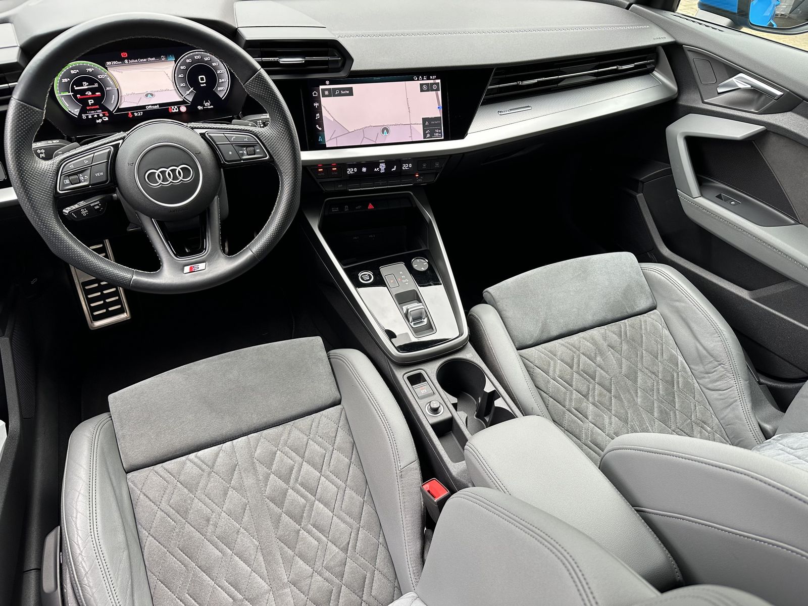 Audi A3 40 TFSI e SpB S-Line NAV+LED+ACC+VCOCKPIT+1HD