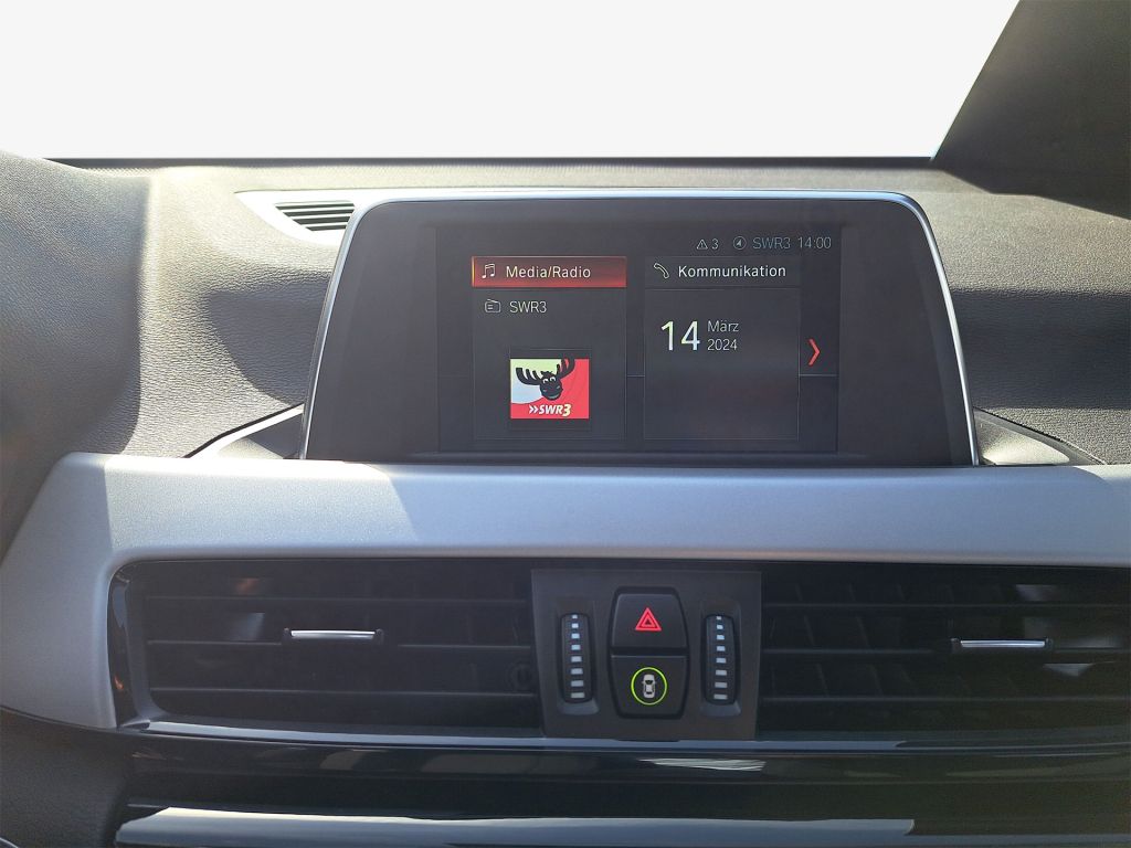 BMW X1 xDrive25e Advantage - Samsaru's Car Outlet