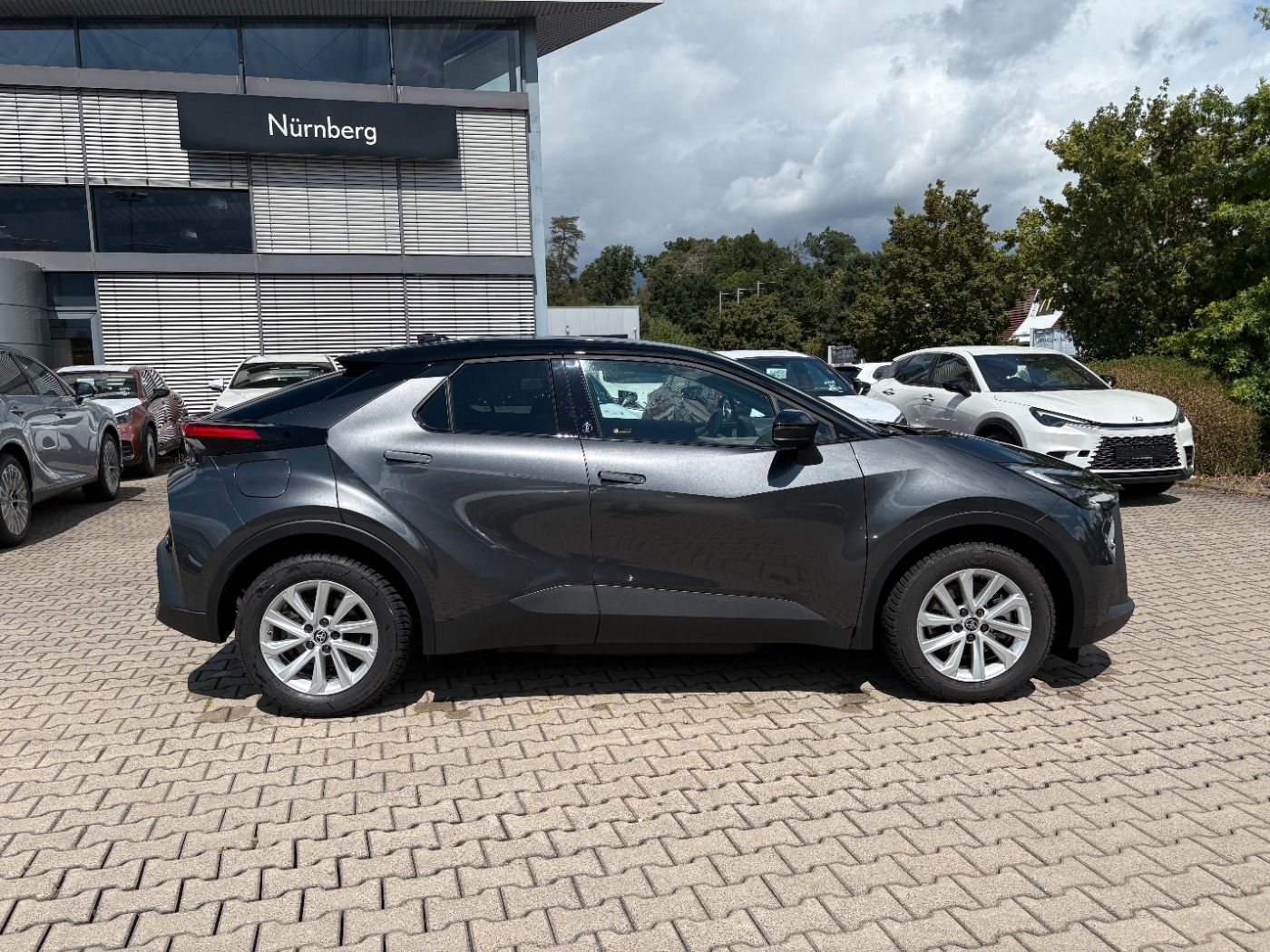 Toyota C-HR 2.0 Plug-in Hybrid Team D LED, Kamera, Navi