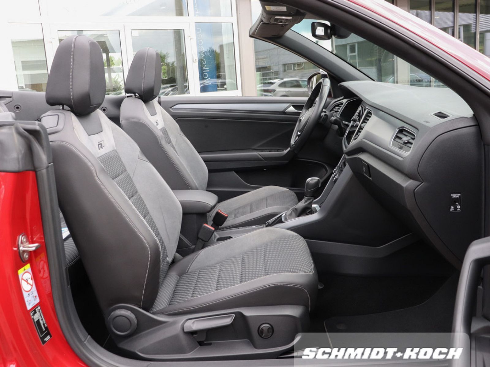Volkswagen T-Roc R-Line 1.5 TSI - Samsaru's Car Outlet