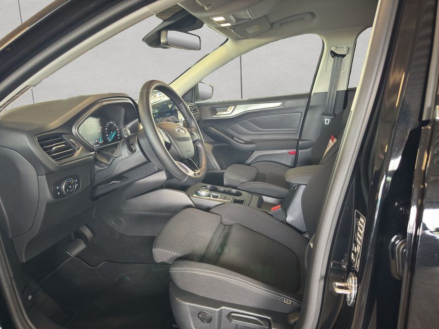 Ford Focus Turnier 1.5 EcoBlue  Aut. TITANIUM