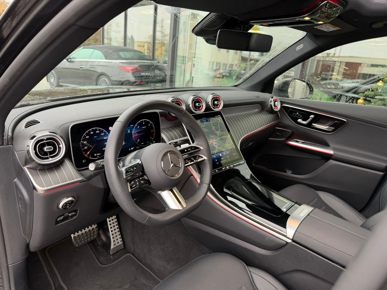 Mercedes-Benz GLC 220d AMG Editi Pano Night AHK Memory Digital