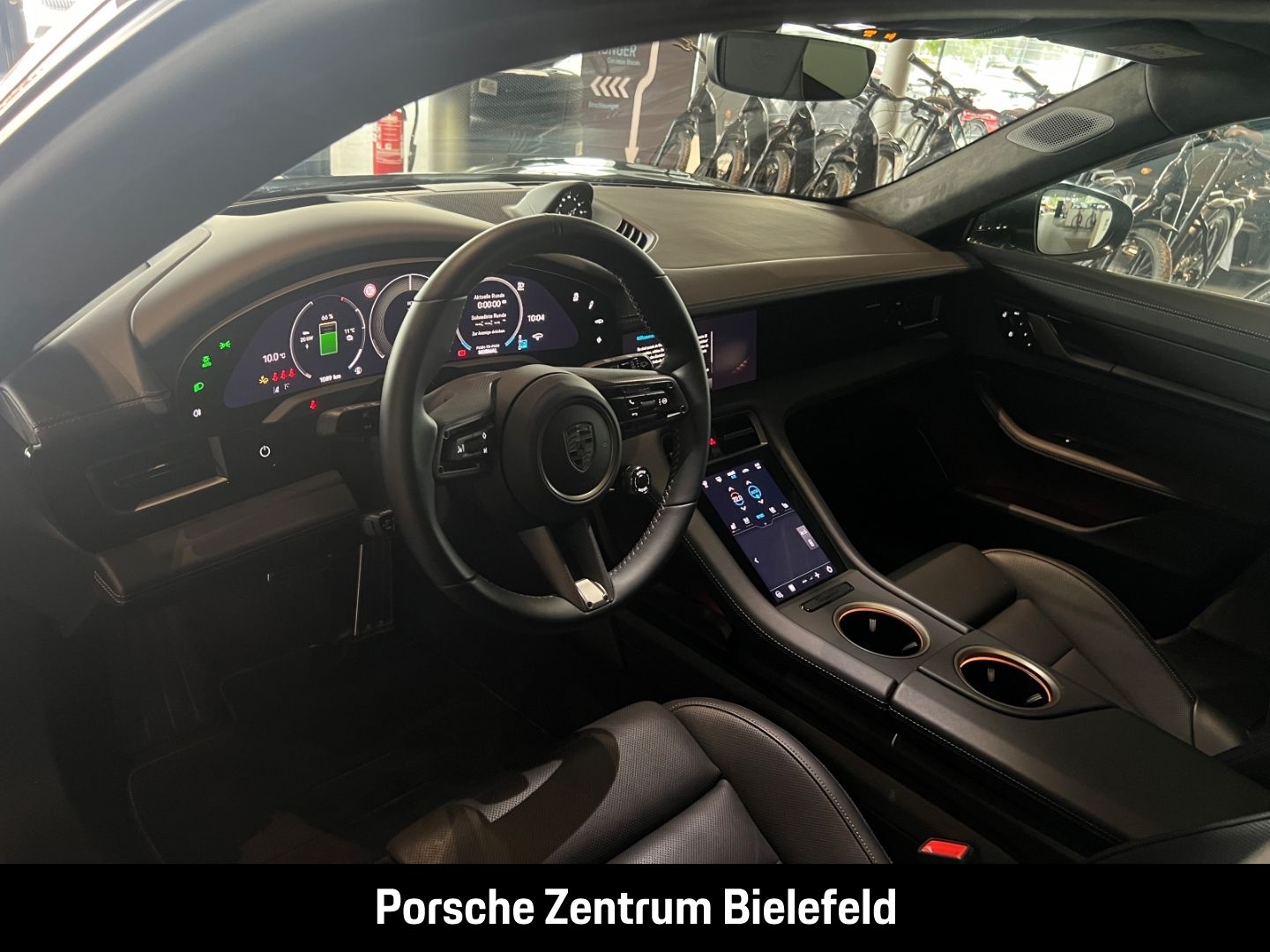 Porsche Taycan Turbo S Cross Turismo Burmester LED