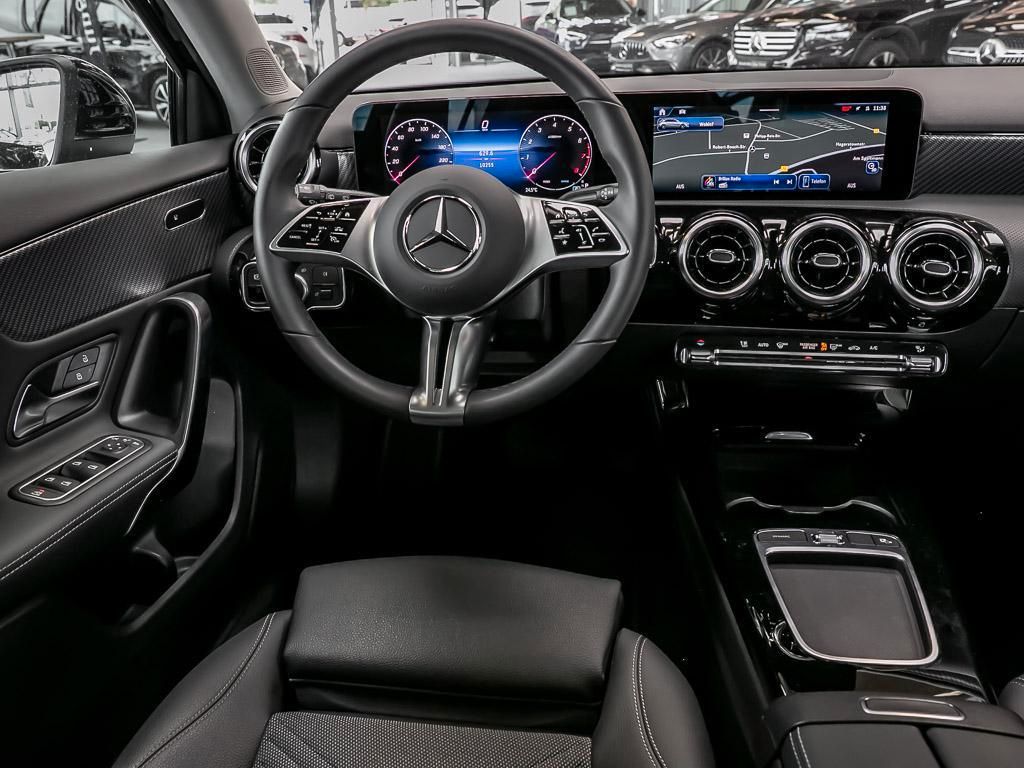 Mercedes-Benz A 180 Progressive - Samsaru's Car Outlet