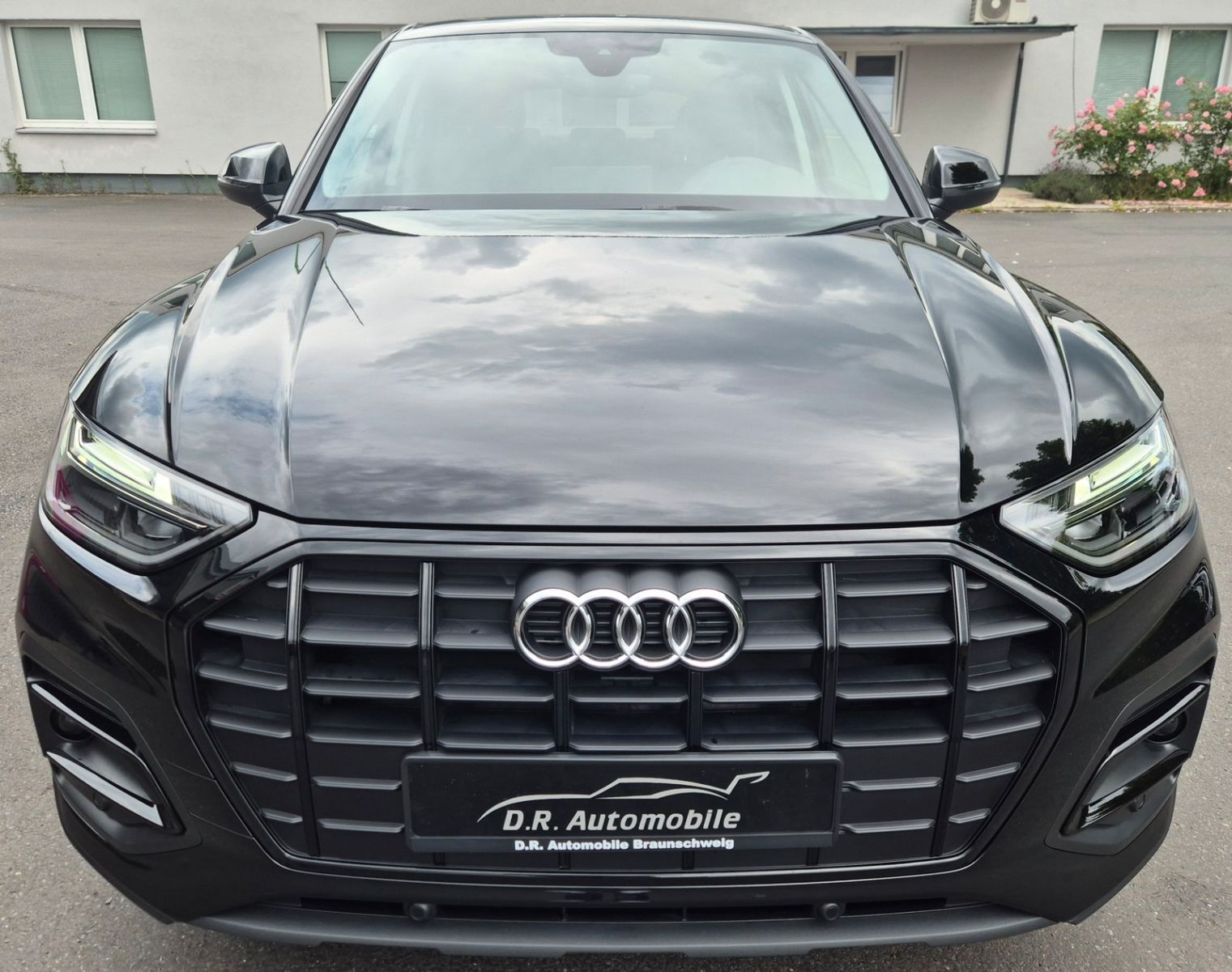 Audi Q5 Sportback 35 TDI - Samsaru's Car Outlet