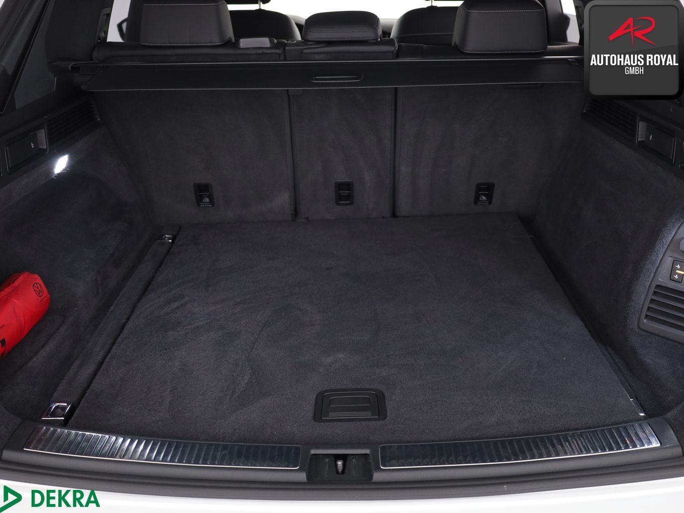 Volkswagen Touareg 3.0 TDI 4M R LINE STANDHZ,DYNAUDIO,360°