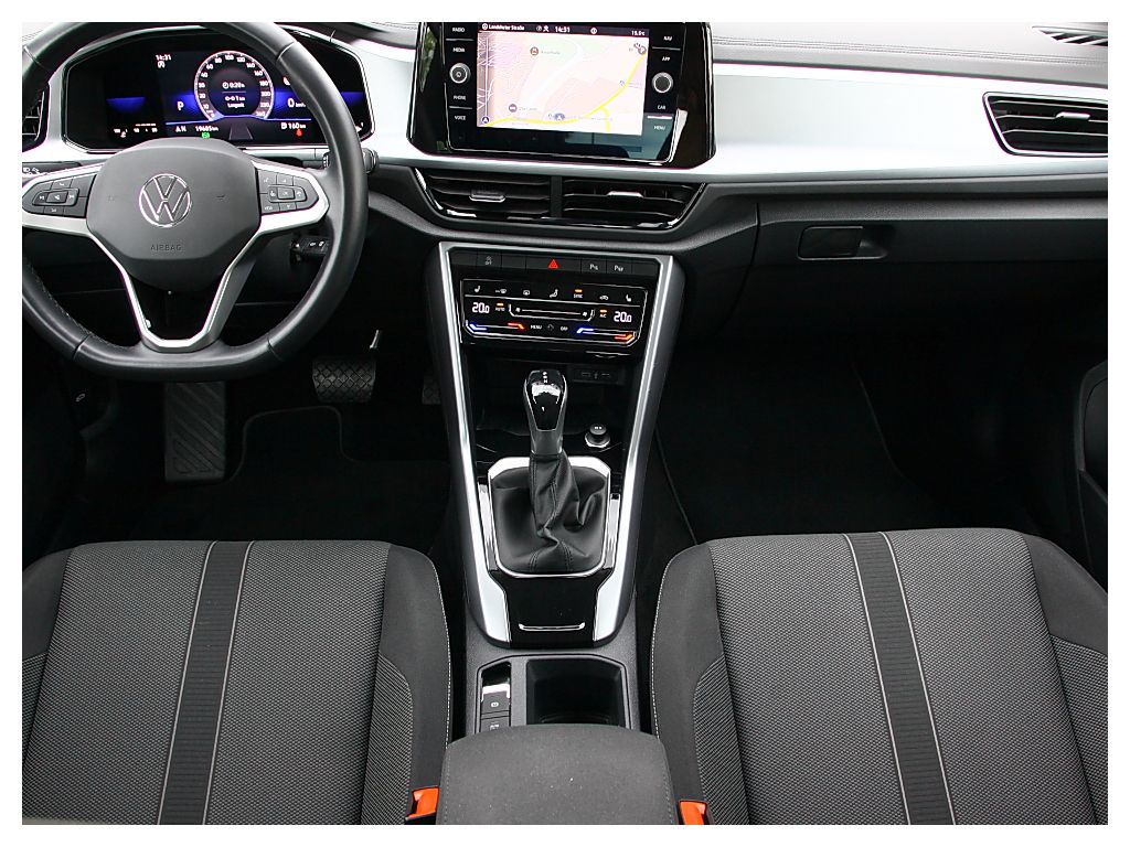 Volkswagen T-ROC Life DSG - Samsaru's Car Outlet