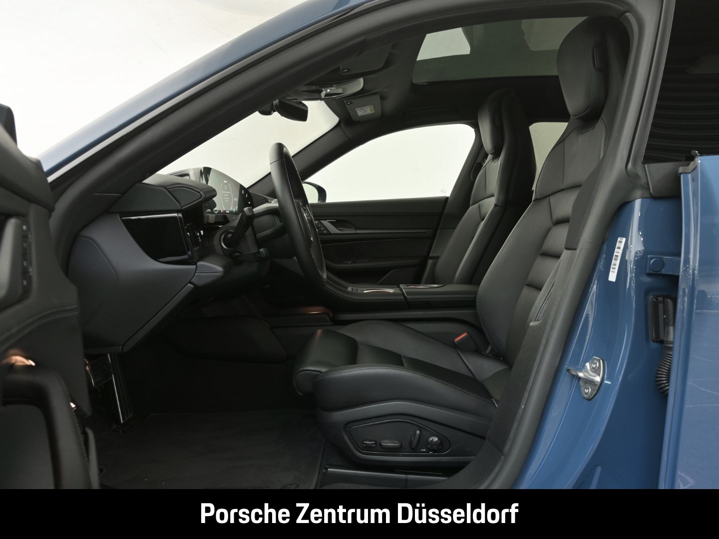Porsche Taycan 4S Sport Turismo Neptunblau BOSE Panorama