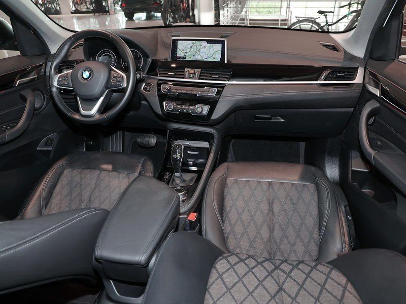 BMW X1 xDrive18d xLine - Samsaru's Car Outlet
