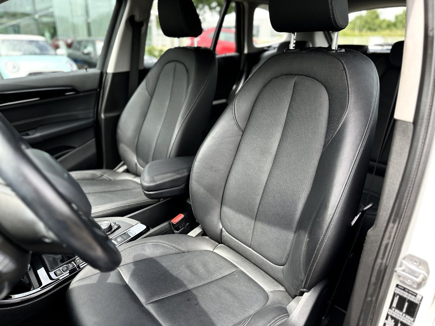 BMW X1 xDrive20i xLine - Samsaru's Car Outlet