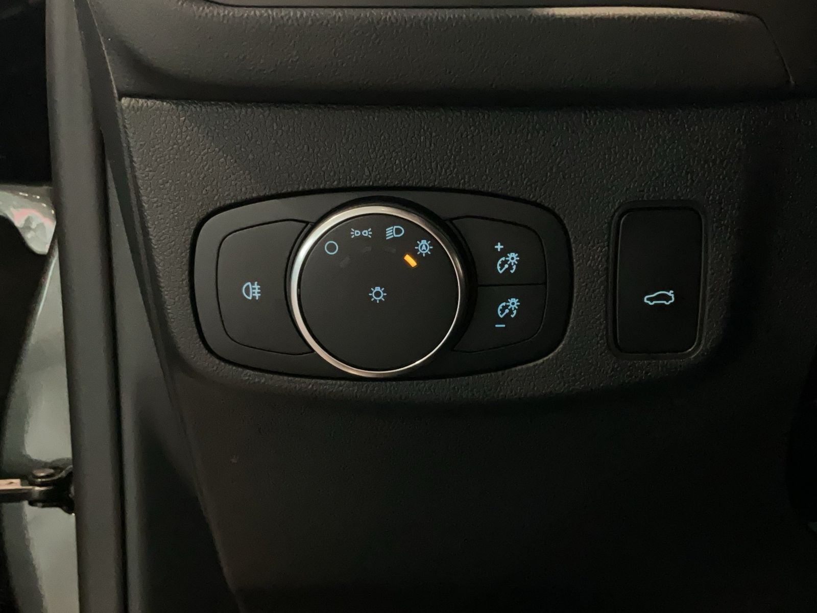 Ford Focus ST-Line X Turnier Automatik *Jubiläumsange