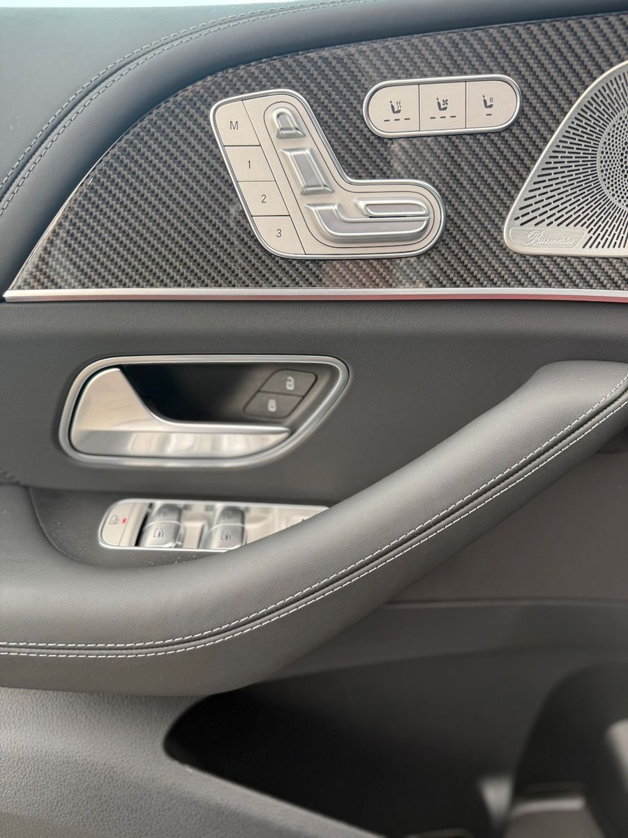 Mercedes-Benz GLE 63 AMG Voll /Carbon/ AHK/Standheizung