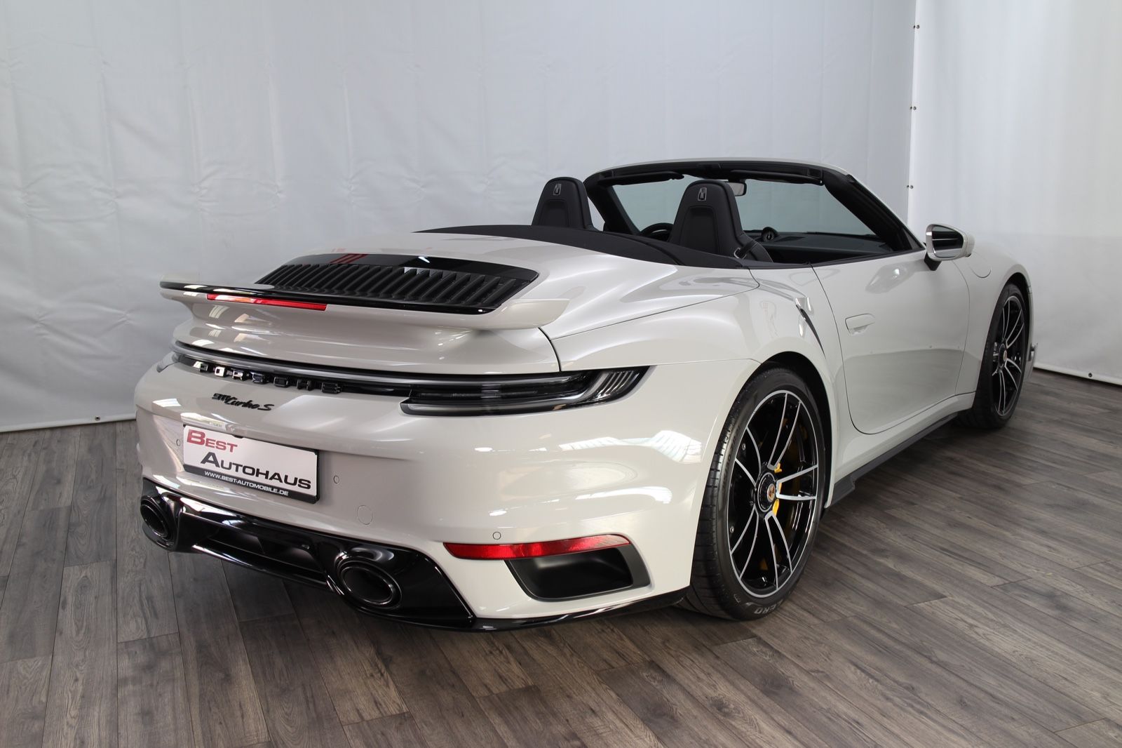 Porsche 911 992 Turbo S Cabriolet Keramik Lift PSAM PDLS