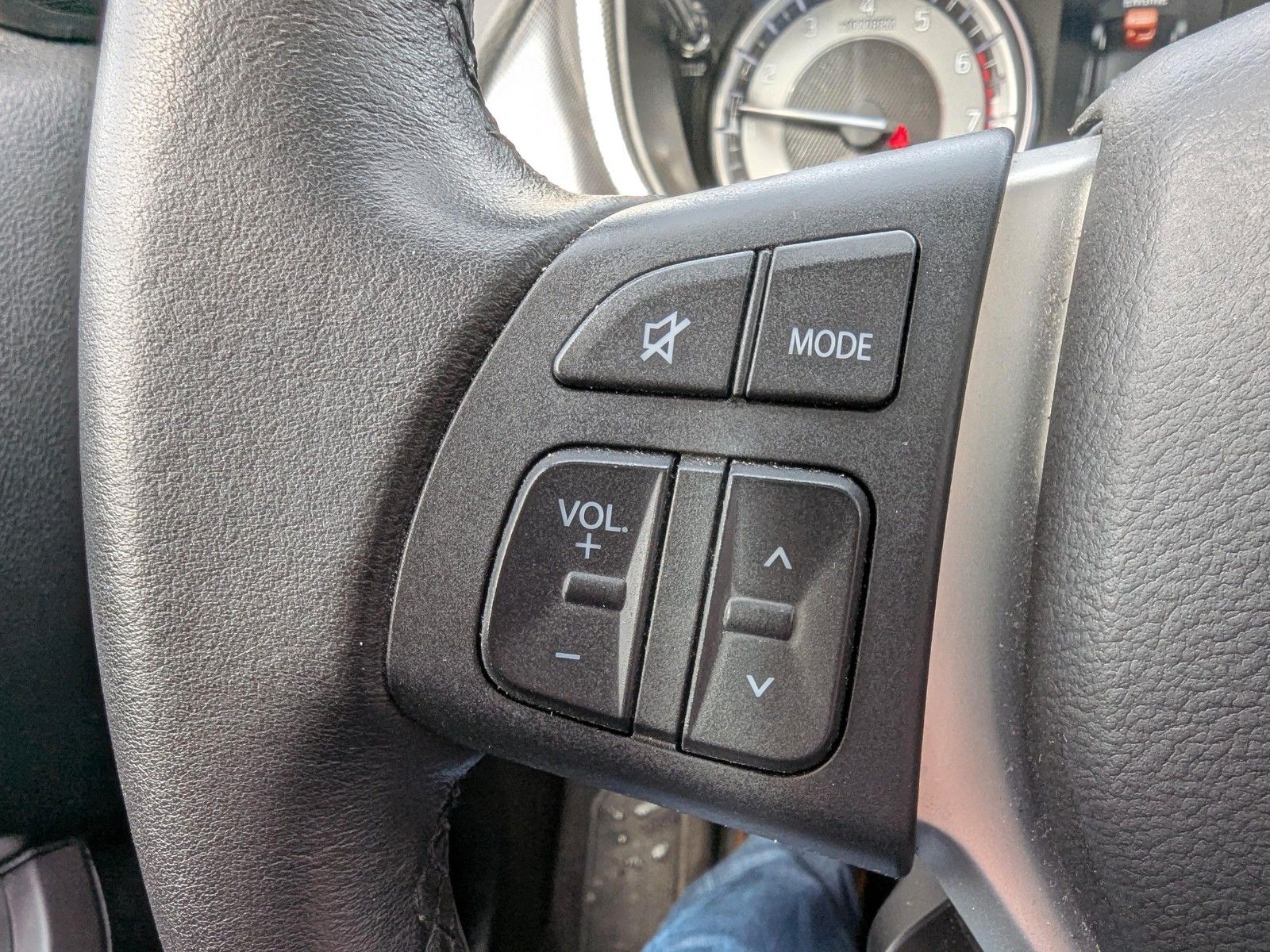 Suzuki Vitara 1.4 Hybrid Comfort+ Allgrip - Samsaru's Car Outlet