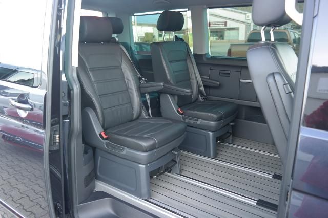 Volkswagen T6 Multivan T6 2.0 TDI Multivan - Samsaru's Car Outlet