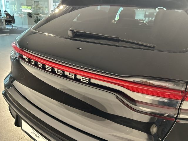 Porsche Macan T - Samsaru's Car Outlet
