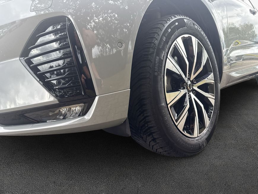 Volvo XC60 B4 D AWD Plus Dark Licht Drive Ass 360°View